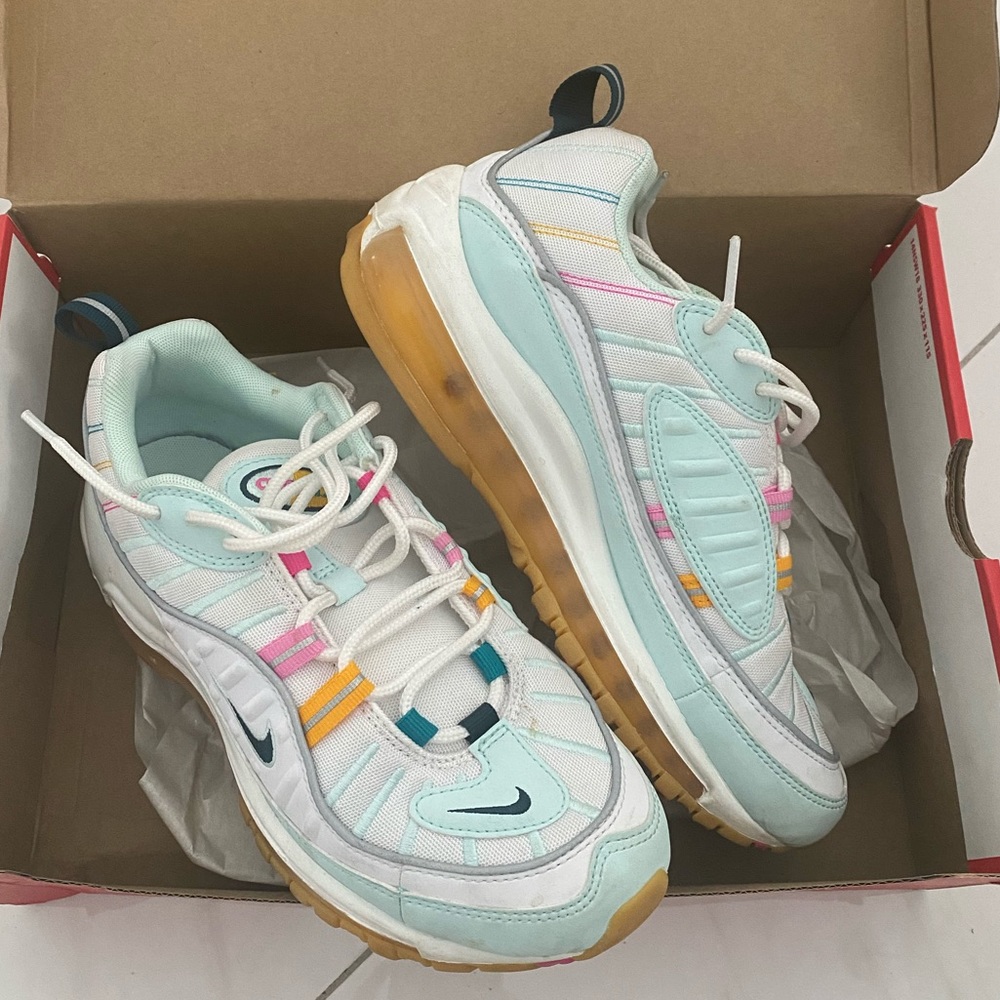 W Air Max 97 good condition in sz 8 white, mint green multi